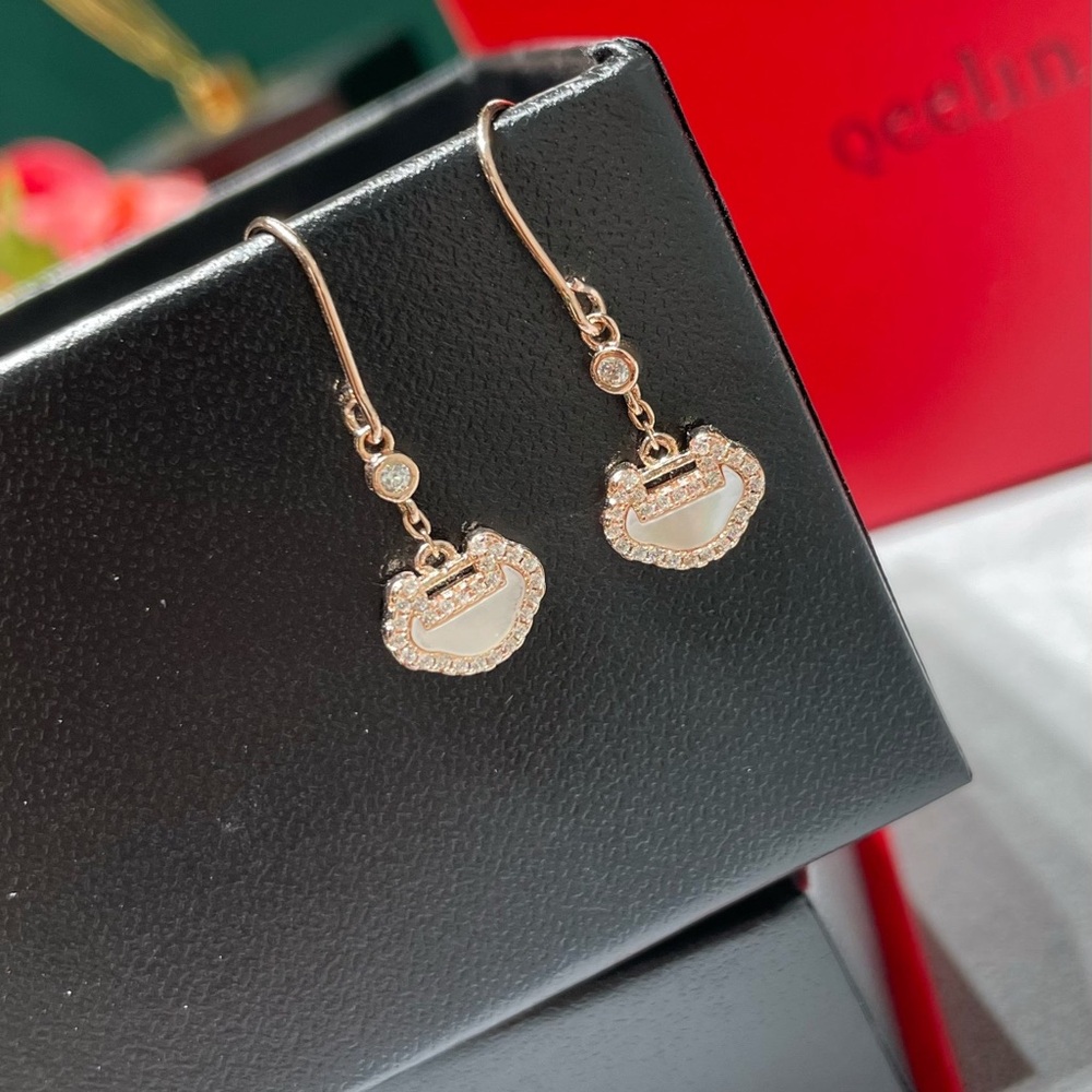 Chic Rose Gold and White Drop Earrings